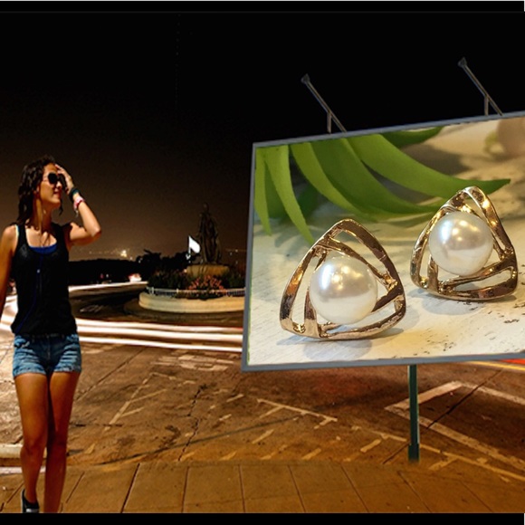 Triangle Faux Pearl Earrings - Picture 3 of 7